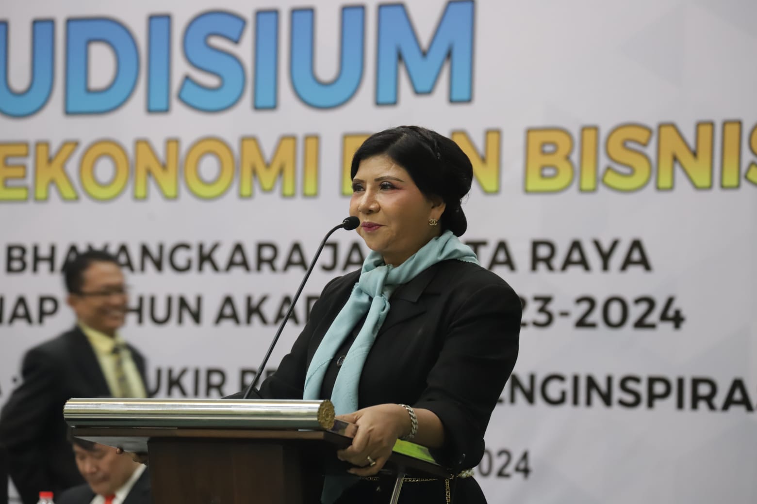 YUDISIUM SEMESTER GANJIL TAHUN AKADEMIK 2023-2024 FAKULTAS EKONOMI DAN BISNIS UNIVERSITAS BHAYANGKARA JAKARTA RAYA